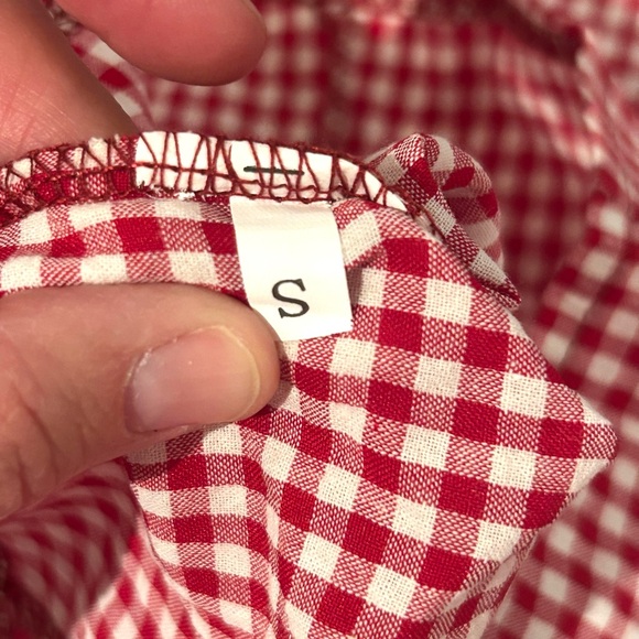 Red Gingham V-Neck Button-Up Top - Picture 7 of 10